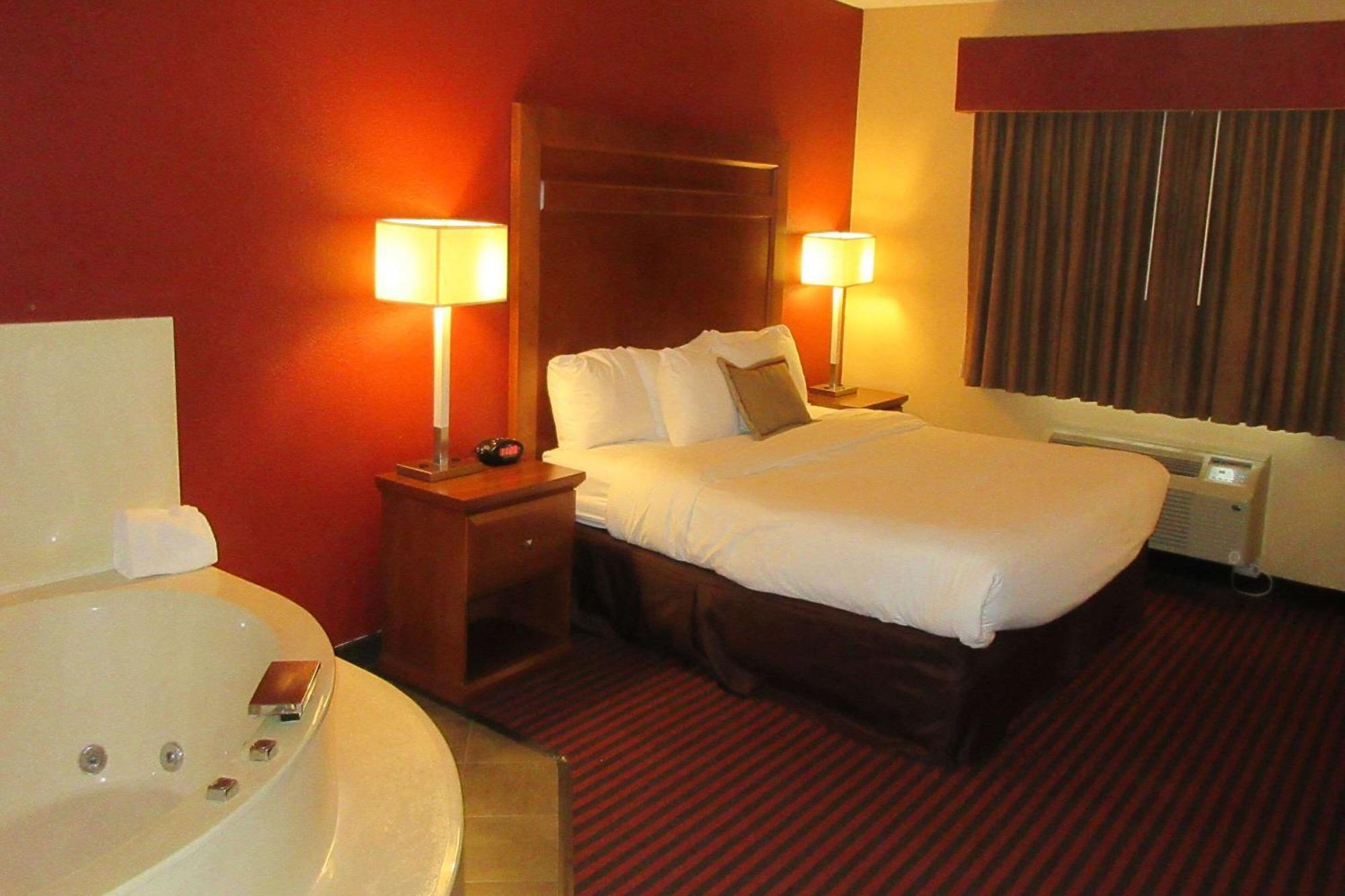 Quality Inn & Suites Stillwater Esterno foto