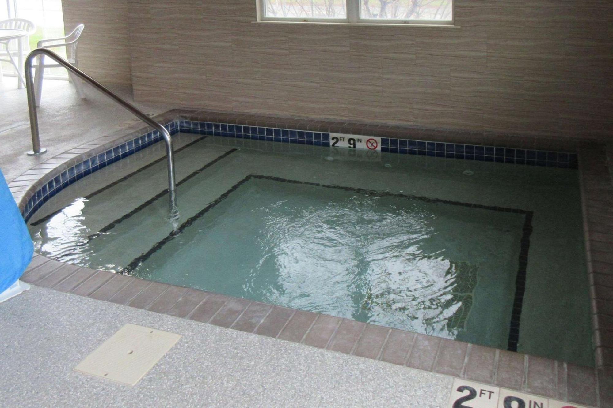 Quality Inn & Suites Stillwater Esterno foto