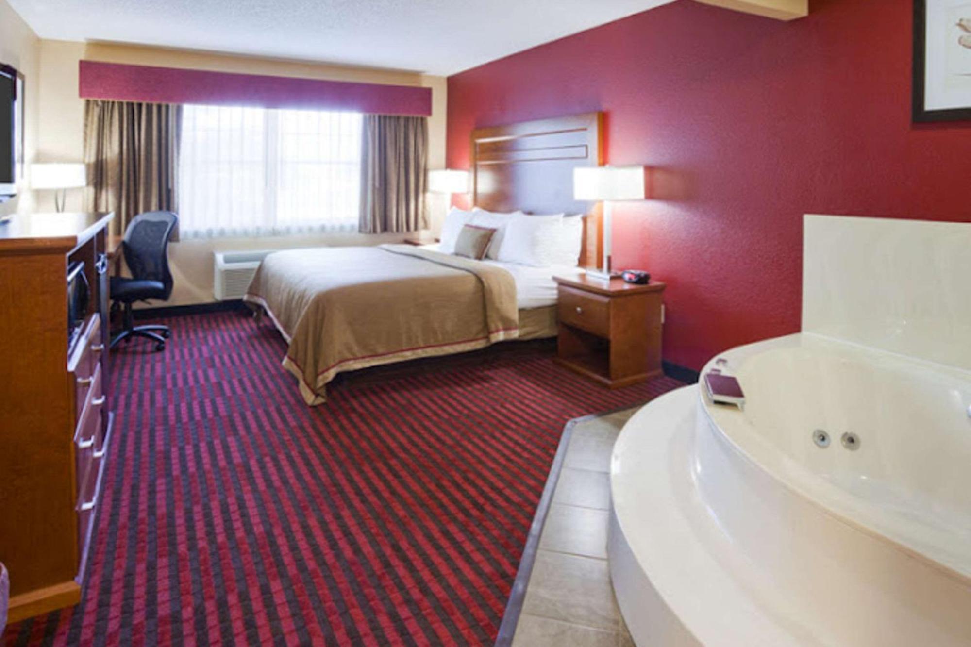 Quality Inn & Suites Stillwater Esterno foto