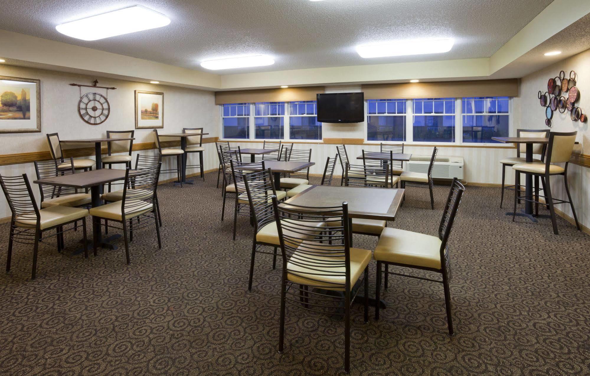Quality Inn & Suites Stillwater Esterno foto